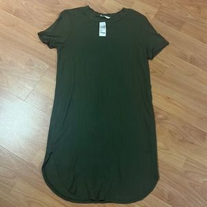 NWT dark green dress